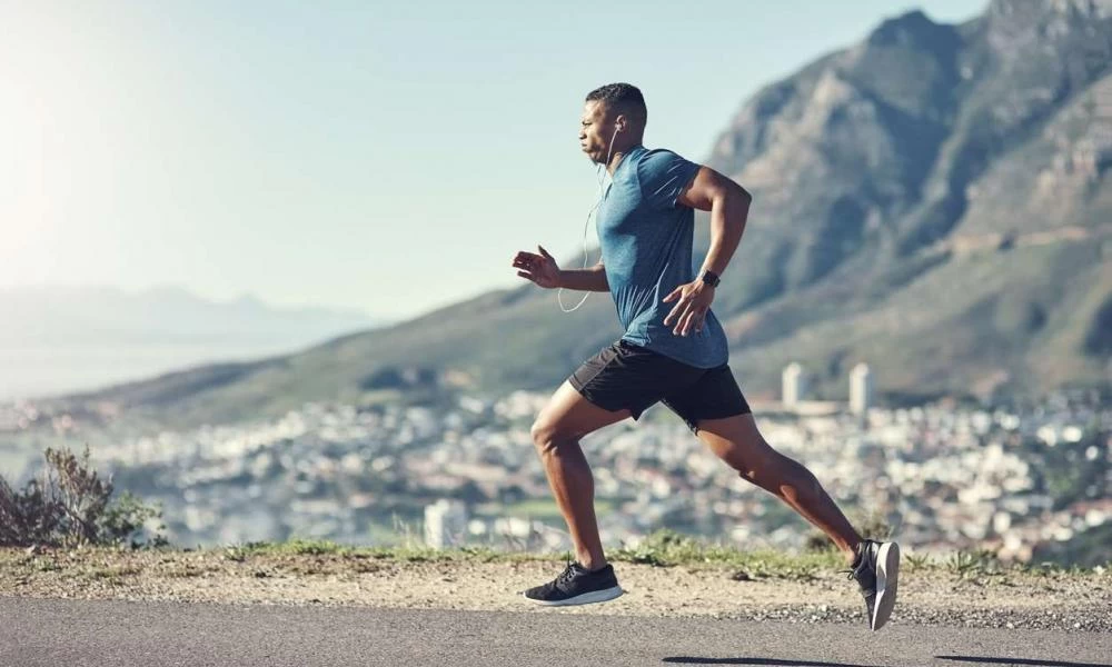 Απώλεια βάρους: Τι είναι η μέθοδος 12‑3‑30 που κάνει θραύση στο TikTok
